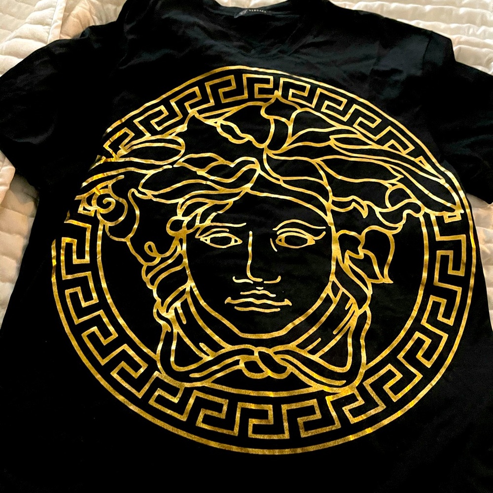 Versace medusa shirt